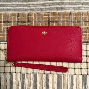 Tory Burch Red Saffiano Leather Continental Wallet